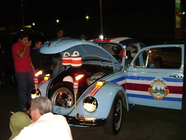 09 Setiembre - Vocho Farol